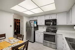 13890 E Marina Dr, Aurora, CO 80014 - Photo 6