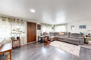 1596 Arapahoe St, Strasburg, CO 80136 - Photo 4