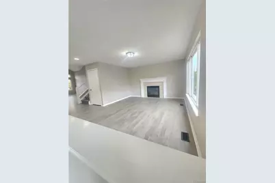 19913 E 59th Avenue, Aurora, CO 80019 - Photo 4