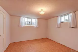 2550 Locust St, Denver, CO 80207 - Photo 36