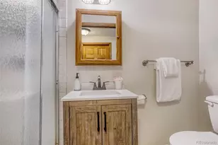 1240 Urban St, Lakewood, CO 80401 - Photo 14