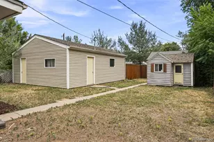 1908 Akron St, Aurora, CO 80010 - Photo 28