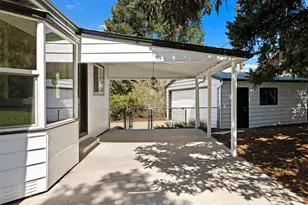 2820 S Holly Pl, Denver, CO 80222 - Photo 18