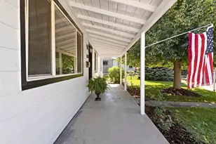 2820 S Holly Pl, Denver, CO 80222 - Photo 20