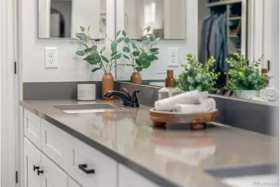 3986 Fultondale Street, Aurora, CO 80019 - Photo 28