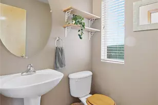 5860 Canyon Cir, Longmont, CO 80504 - Photo 12