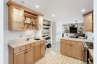 7024 S Madison Court, Centennial, CO 80122 - Photo 8