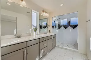 22238 E 45th Pl, Aurora, CO 80019 - Photo 16