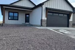 344 Arrowhead Dr, Florence, CO 81226 - Photo 1