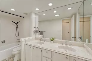 4250 S Olive St, Denver, CO 80237 - Photo 18