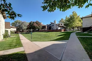 4250 S Olive St, Denver, CO 80237 - Photo 40