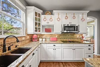 10653 Briarglen Circle, Highlands Ranch, CO 80130 - Photo 6