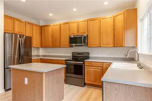 9692 Sun Meadow St, Highlands Ranch, CO 80129 - Photo 8