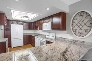 13991 E Marina Dr, Aurora, CO 80014 - Photo 12