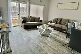 20962 E 40th Pl, Denver, CO 80249 - Photo 6