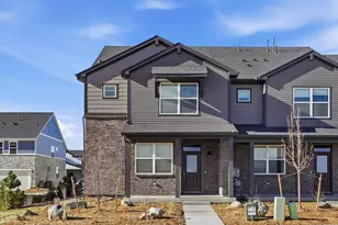 785 N Tibet St, Aurora, CO 80018 - Photo 2