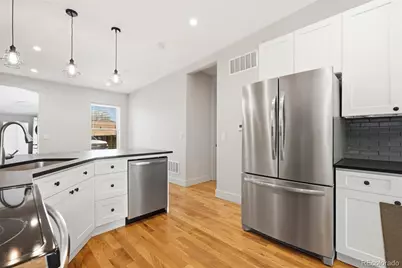 2955 Champa Street, Denver, CO 80205 - Photo 10