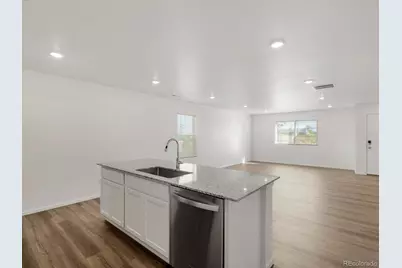 21097 E 65th Avenue, Aurora, CO 80019 - Photo 6