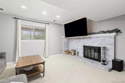 16351 E Idaho Place, Aurora, CO 80017 - Photo 14