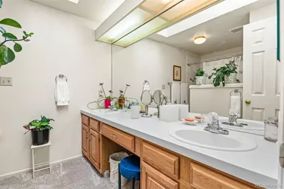 8586 Meadow Creek Drive, Highlands Ranch, CO 80126 - Photo 28
