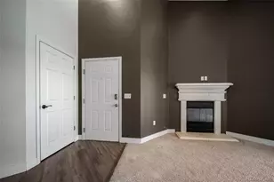 3890 S Dayton St, Aurora, CO 80014 - Photo 8