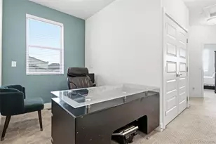 19585 E Sunset Cir, Centennial, CO 80015 - Photo 28