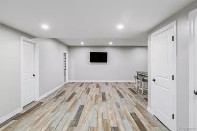 27500 E Lakeview Drive, Aurora, CO 80016 - Photo 40