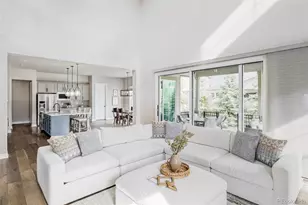 27500 E Lakeview Dr, Aurora, CO 80016 - Photo 10