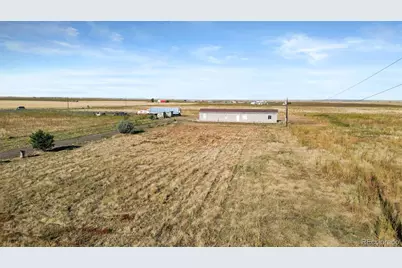 47081 E 106th Avenue, Bennett, CO 80102 - Photo 8