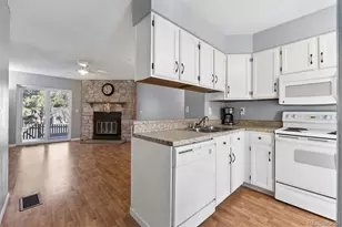 8139 S Fillmore Way, Centennial, CO 80122 - Photo 6