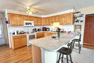 215 Prospect St, Rangely, CO 81648 - Photo 4