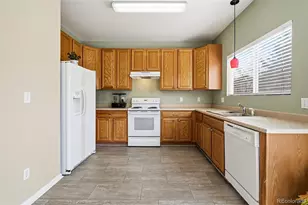 22182 E Belleview Pl, Aurora, CO 80015 - Photo 16