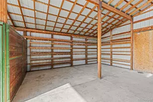 1613 Horseshoe Cir, Longmont, CO 80504 - Photo 38