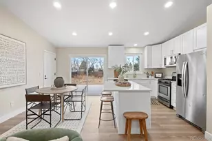 3713 S Pitkin Cir, Aurora, CO 80013 - Photo 8