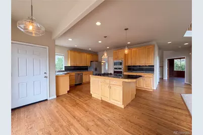 1138 Wyndemere Circle, Longmont, CO 80504 - Photo 2