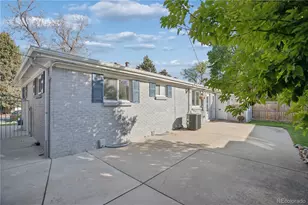 6055 Benton St, Arvada, CO 80003 - Photo 28