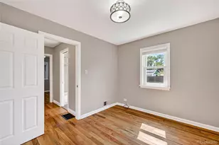 1173 Chester St, Aurora, CO 80010 - Photo 14