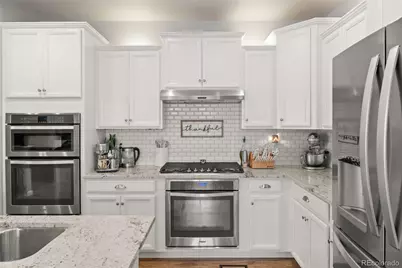 23839 E Narrowleaf Place, Aurora, CO 80016 - Photo 8
