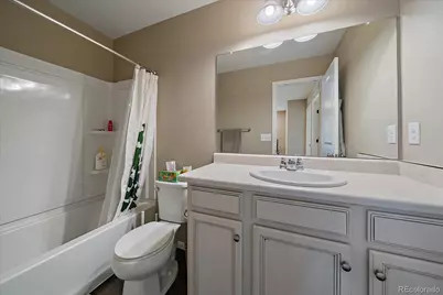 21892 E Quincy Circle, Aurora, CO 80015 - Photo 18