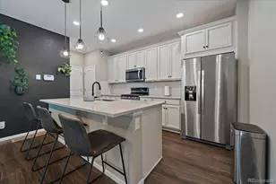 21892 E Quincy Cir, Aurora, CO 80015 - Photo 8