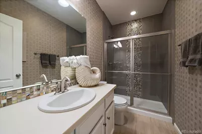 7045 S Robertsdale Way, Aurora, CO 80016 - Photo 36