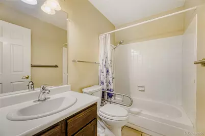 2824 S Heather Gardens Way #B, Aurora, CO 80014 - Photo 18