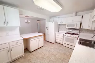 5667 Johnson St, Arvada, CO 80002 - Photo 6