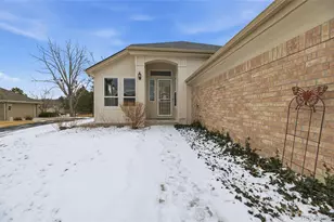 890 Appleby Pl, Castle Rock, CO 80104 - Photo 2