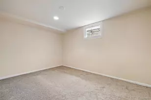 372 Lima St, Aurora, CO 80010 - Photo 18