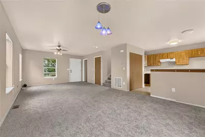 23341 E Saratoga Circle, Aurora, CO 80016 - Photo 8