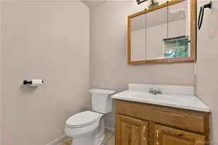 23341 E Saratoga Cir, Aurora, CO 80016 - Photo 14