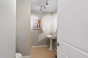 975 N Lincoln Street, Denver, CO 80203 - Photo 16