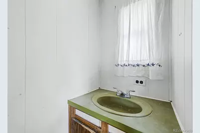 2626 Lake Avenue, Pueblo, CO 81004 - Photo 16