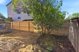 339 Ivory Cir, Aurora, CO 80011 - Photo 40